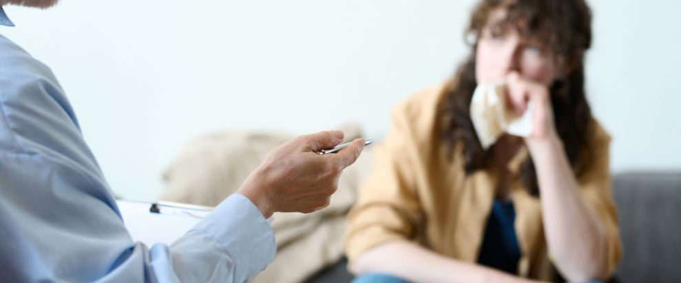 Tratamientos psicológicos para dejar las drogas: Modalidades y nivel de supervisión