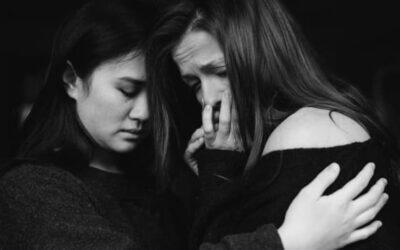 ¿Cómo saber si mi hermano consume drogas? Señales, mentiras y qué hacer