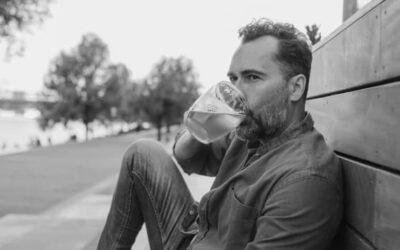 ¿Por qué el riesgo de recaída en el alcohol sigue incluso tras años sin beber?