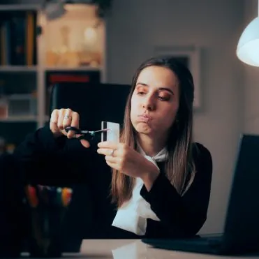 Adicción a las compras, esto es lo que te pasa | Esvidas Adicción a las compras, esto es lo que te pasa